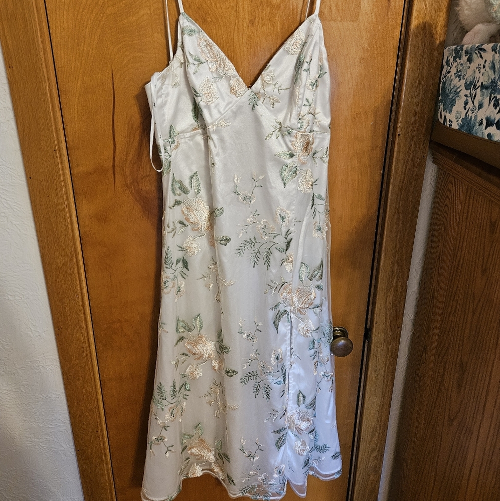 Lulus dress rehearsal dress, white size M